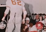 Image match de football Fayetteville Arkansas USA, 1969, de la seconde 54 séquences d'archives historiques vidéo 65675057256