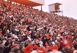 Standbild Texas versus Arkansas Fußball Spiel Fayetteville Arkansas USA, 1969, aus Sekunde 10 historischem Filmmaterial Videoclip 65675057261