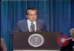 Immagine di Richard Nixon discorso Jackson Mississippi USA, 1974, secondo 35 filmato di repertorio 65675057303