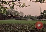 Immagine di Il presidente Nixon e famiglia Washington DC USA, 1973, secondo 22 filmato di repertorio 65675057318