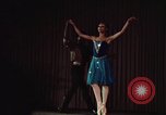 Immagine di Prima Signora Patricia Nixon Washington DC USA, 1973, secondo 52 filmato di repertorio 65675057319