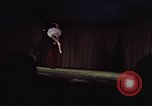 Immagine di Prima Signora Patricia Nixon Washington DC USA, 1973, secondo 62 filmato di repertorio 65675057319