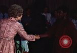 Immagine di Prima Signora Patricia Nixon Washington DC USA, 1973, secondo 17 filmato di repertorio 65675057320