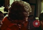 Standbild First Lady Pat Nixon Washington DC USA, 1973, aus Sekunde 30 historischem Filmmaterial Videoclip 65675057330