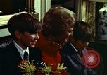 Standbild First Lady Pat Nixon Washington DC USA, 1973, aus Sekunde 34 historischem Filmmaterial Videoclip 65675057330