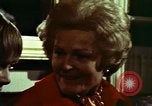 Standbild First Lady Pat Nixon Washington DC USA, 1973, aus Sekunde 43 historischem Filmmaterial Videoclip 65675057330