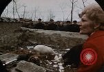 Standbild First Lady Pat Nixon China, 1972, aus Sekunde 17 historischem Filmmaterial Videoclip 65675057335