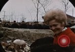 Standbild First Lady Pat Nixon China, 1972, aus Sekunde 22 historischem Filmmaterial Videoclip 65675057335