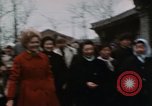 Standbild First Lady Pat Nixon China, 1972, aus Sekunde 51 historischem Filmmaterial Videoclip 65675057335