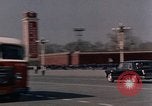 Immagine di Piazza Tiananmen Pechino Cina, 1972, secondo 10 filmato di repertorio 65675057336