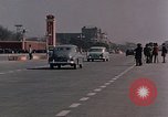 Immagine di Piazza Tiananmen Pechino Cina, 1972, secondo 38 filmato di repertorio 65675057336