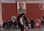 Immagine di Piazza Tiananmen Pechino Cina, 1972, secondo 58 filmato di repertorio 65675057336