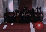 Immagine di Nixon saluta Enlai Pechino Cina, 1972, secondo 12 filmato di repertorio 65675057337