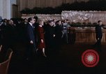 Standbild Nixon und Enlai Speisen Peking China, 1972, aus Sekunde 15 historischem Filmmaterial Videoclip 65675057339