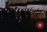 Standbild Nixon und Enlai Speisen Peking China, 1972, aus Sekunde 16 historischem Filmmaterial Videoclip 65675057339