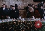 Standbild Nixon und Enlai Speisen Peking China, 1972, aus Sekunde 28 historischem Filmmaterial Videoclip 65675057339