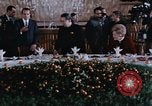 Standbild Nixon und Enlai Speisen Peking China, 1972, aus Sekunde 29 historischem Filmmaterial Videoclip 65675057339