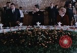 Standbild Nixon und Enlai Speisen Peking China, 1972, aus Sekunde 30 historischem Filmmaterial Videoclip 65675057339