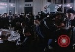 Standbild Nixon und Enlai Speisen Peking China, 1972, aus Sekunde 50 historischem Filmmaterial Videoclip 65675057339