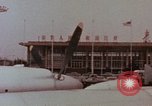 Immagine di Nixon arrivo Shanghai Shanghai in Cina, 1972, secondo 7 filmato di repertorio 65675057342