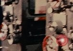 Immagine di Macchina di stampa Shanghai in Cina, 1972, secondo 26 filmato di repertorio 65675057346