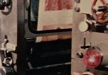 Immagine di Macchina di stampa Shanghai in Cina, 1972, secondo 28 filmato di repertorio 65675057346