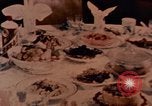 Immagine di Cibi cinesi Shanghai in Cina, 1972, secondo 46 filmato di repertorio 65675057349