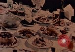 Immagine di Cibi cinesi Shanghai in Cina, 1972, secondo 50 filmato di repertorio 65675057349