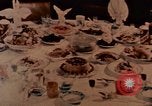Immagine di Cibi cinesi Shanghai in Cina, 1972, secondo 53 filmato di repertorio 65675057349
