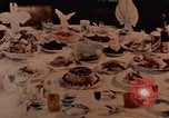 Immagine di Cibi cinesi Shanghai in Cina, 1972, secondo 55 filmato di repertorio 65675057349