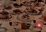 Immagine di Cibi cinesi Shanghai in Cina, 1972, secondo 60 filmato di repertorio 65675057349