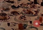 Immagine di Cibi cinesi Shanghai in Cina, 1972, secondo 61 filmato di repertorio 65675057349