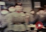 Immagine di Strade trafficate di Pechino Pechino Cina, 1972, secondo 16 filmato di repertorio 65675057352
