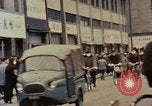 Immagine di Strade trafficate di Pechino Pechino Cina, 1972, secondo 22 filmato di repertorio 65675057352