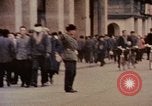 Immagine di Strade trafficate di Pechino Pechino Cina, 1972, secondo 34 filmato di repertorio 65675057352