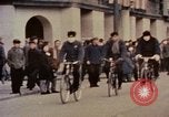 Immagine di Strade trafficate di Pechino Pechino Cina, 1972, secondo 39 filmato di repertorio 65675057352