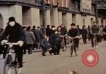 Immagine di Strade trafficate di Pechino Pechino Cina, 1972, secondo 40 filmato di repertorio 65675057352