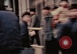 Immagine di Strade trafficate di Pechino Pechino Cina, 1972, secondo 51 filmato di repertorio 65675057352