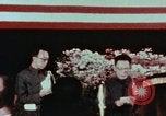 Immagine di Nixon e banchetto Enlai Shanghai in Cina, 1972, secondo 46 filmato di repertorio 65675057355