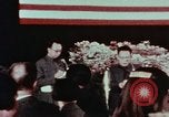 Immagine di Nixon e banchetto Enlai Shanghai in Cina, 1972, secondo 53 filmato di repertorio 65675057355