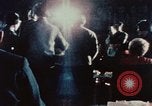 Immagine di Prestazioni acrobatiche Shanghai in Cina, 1972, secondo 7 filmato di repertorio 65675057356