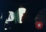 Image Nixon délégation arrivée Hangchow Chine, 1972, de la seconde 28 séquences d'archives historiques vidéo 65675057361