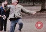 Immagine di Nixon e Enlai Hangchow Cina, 1972, secondo 39 filmato di repertorio 65675057363