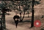 Immagine di Nixon in fiore parco Fort Hangchow Cina, 1972, secondo 1 filmato di repertorio 65675057364
