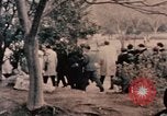 Immagine di Nixon in fiore parco Fort Hangchow Cina, 1972, secondo 14 filmato di repertorio 65675057364