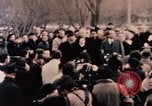 Immagine di Nixon in fiore parco Fort Hangchow Cina, 1972, secondo 15 filmato di repertorio 65675057364