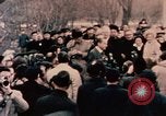 Immagine di Nixon in fiore parco Fort Hangchow Cina, 1972, secondo 35 filmato di repertorio 65675057364
