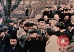 Immagine di Nixon in fiore parco Fort Hangchow Cina, 1972, secondo 49 filmato di repertorio 65675057364