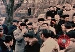 Immagine di Nixon in fiore parco Fort Hangchow Cina, 1972, secondo 50 filmato di repertorio 65675057364
