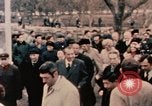 Immagine di Nixon in fiore parco Fort Hangchow Cina, 1972, secondo 56 filmato di repertorio 65675057364